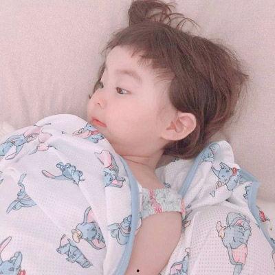 网红溜冰萌娃是谁,揭秘网红溜冰萌娃的可爱魅力